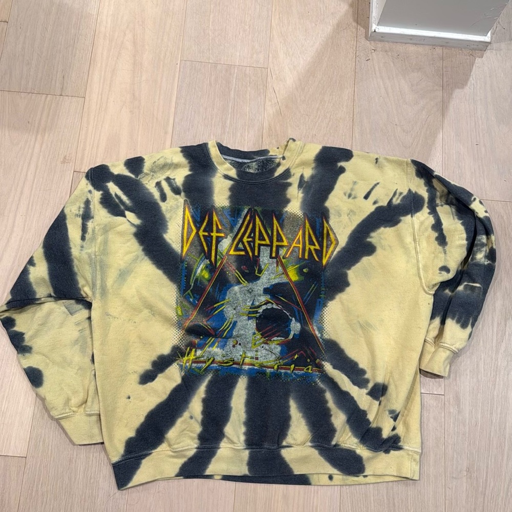 Urban outfitters crewneck